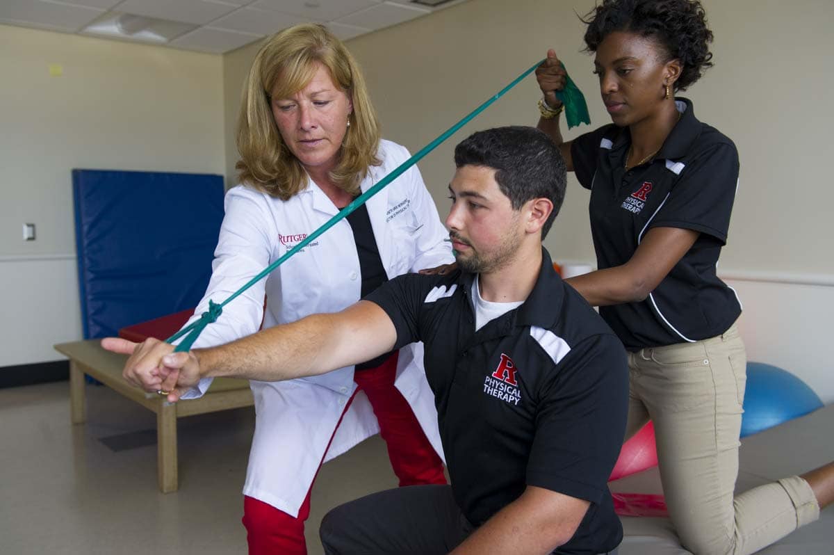 Free Community Participatory Physical Therapy Clinic